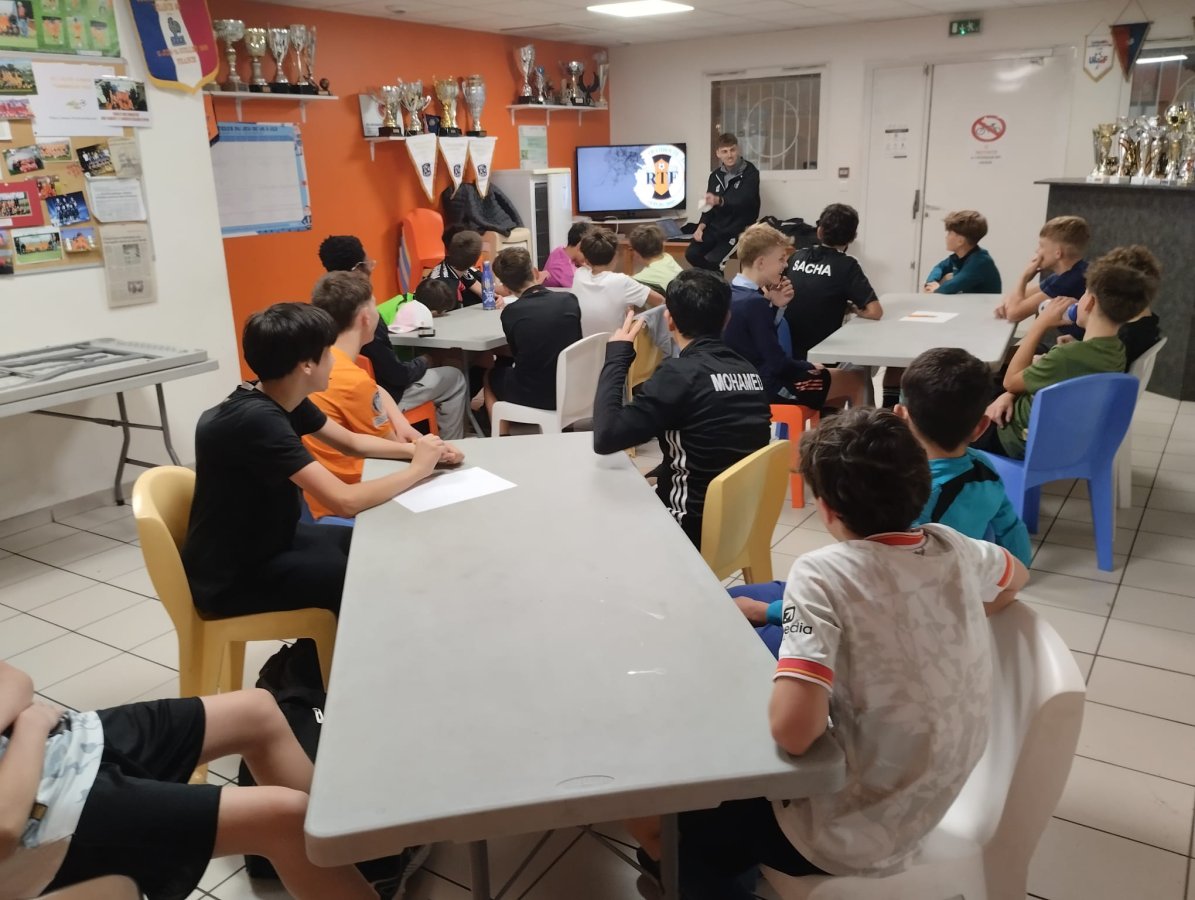 Programme Educatif Federal (acte 1)